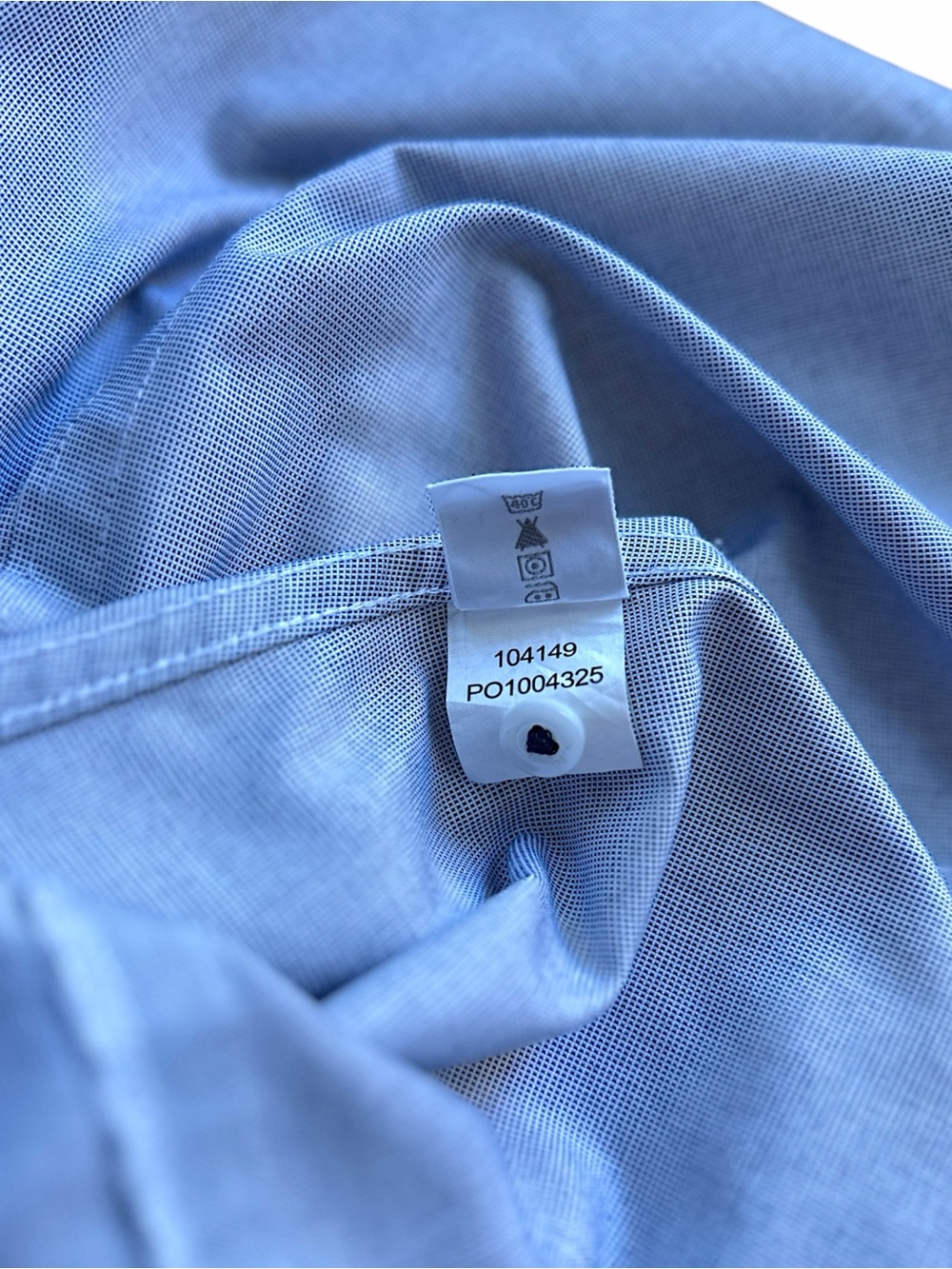 FOXCROFT NWOT BUTTON DOWN LIGHT BLUE SHIRT STRIPED CUFFS & PLACKET NO IRON | 12 - Picture 9 of 11